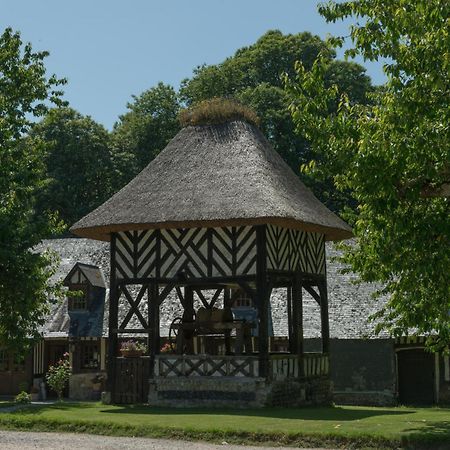 Hotel la ferme chevalier Équemauville Esterno foto